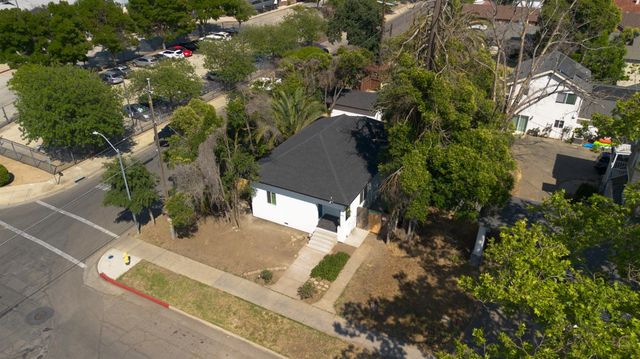 2320 K St, Merced, CA 95340