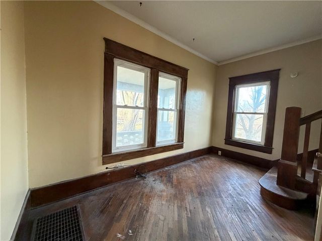 21709 E 321st Street, Harrisonville, MO 64701