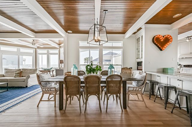 4210 Sand Crab, Galveston, TX 77554