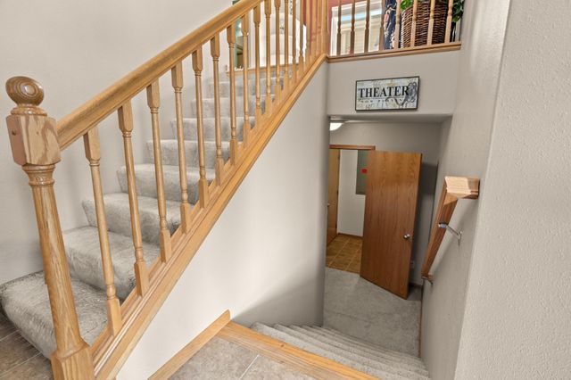 4841 50th Avenue S, Fargo, ND 58104