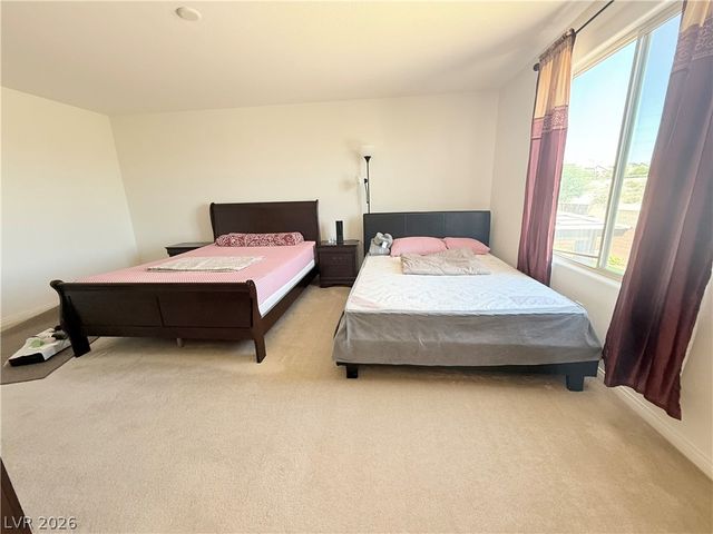 10560 Pelican Island Avenue, Las Vegas, NV 89166