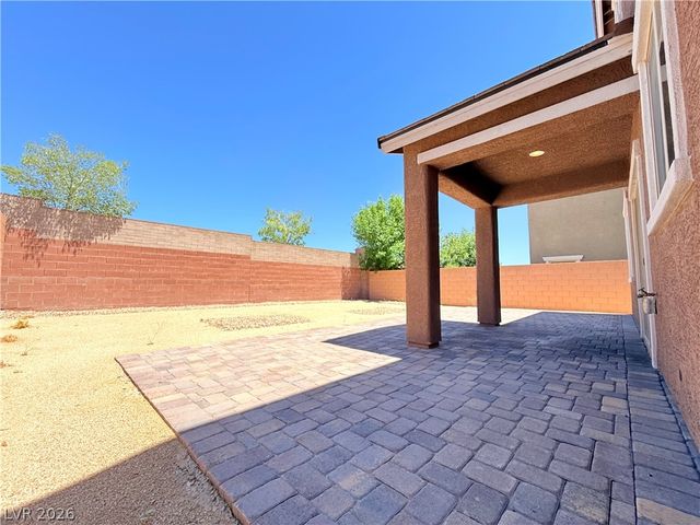 10560 Pelican Island Avenue, Las Vegas, NV 89166