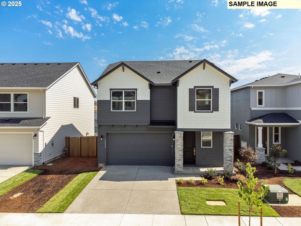 919 Ne SAGEBRUSH Dr, Estacada, OR 97023