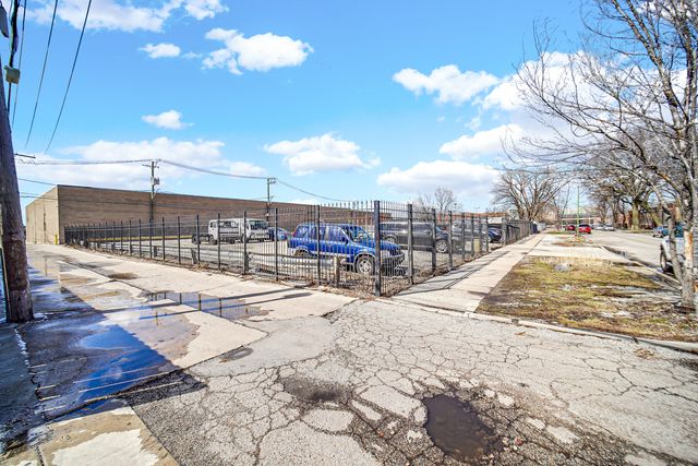 1620-32 N LOWELL Avenue, Chicago, IL 60639