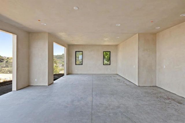 9607 Misty Meadow Lane, Escondido, CA 92026