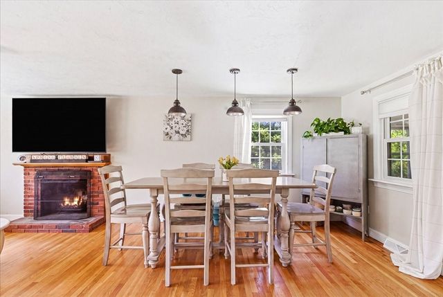 53 Colby Dr, Halifax, MA 02338