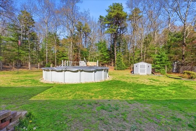 53 Colby Dr, Halifax, MA 02338
