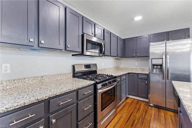 5804 Miss Coral CT, Virginia Beach, VA 23462