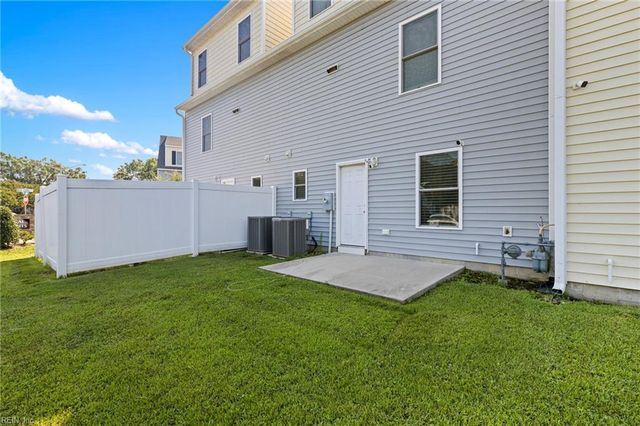 5804 Miss Coral CT, Virginia Beach, VA 23462