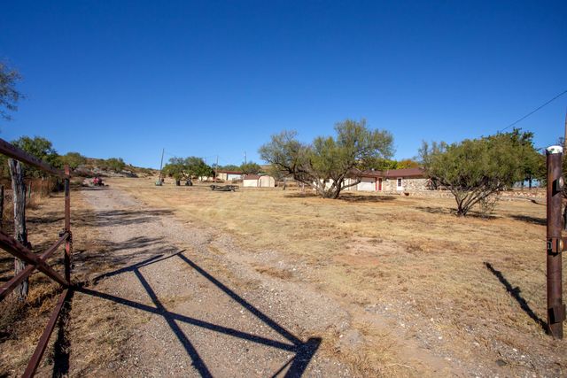 7501 SHARMAN Loop, Amarillo, TX 79124