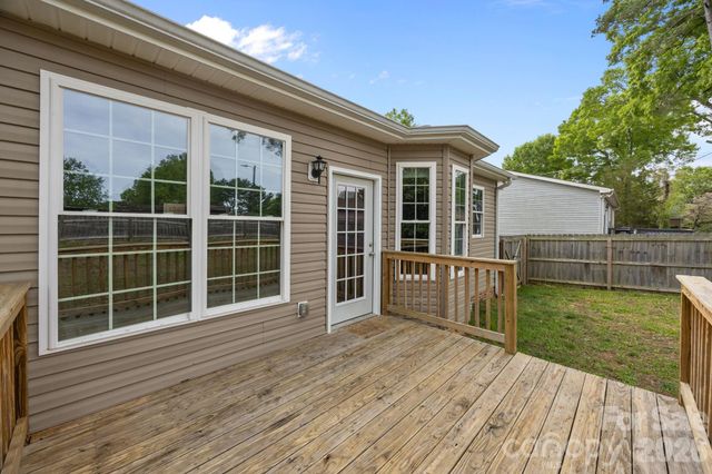 3029 Fallswood Drive, Gastonia, NC 28052