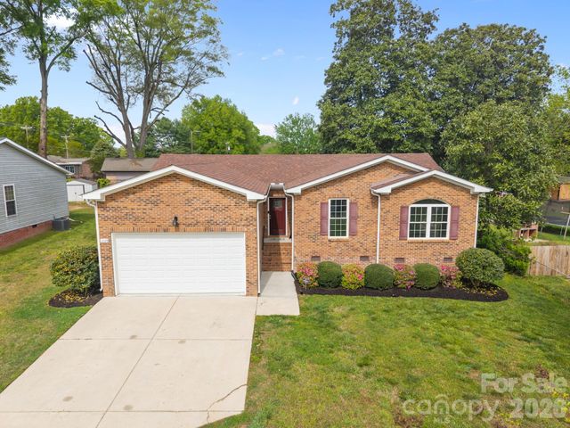 3029 Fallswood Drive, Gastonia, NC 28052