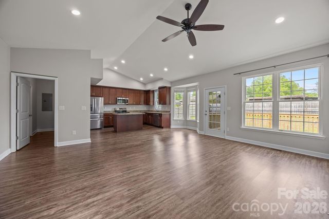 3029 Fallswood Drive, Gastonia, NC 28052