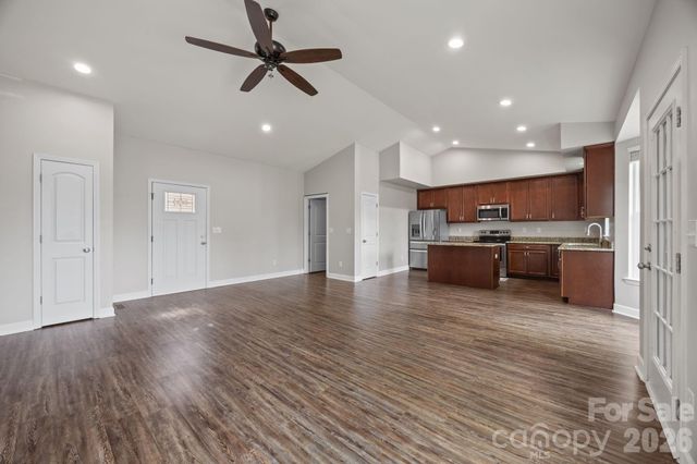 3029 Fallswood Drive, Gastonia, NC 28052