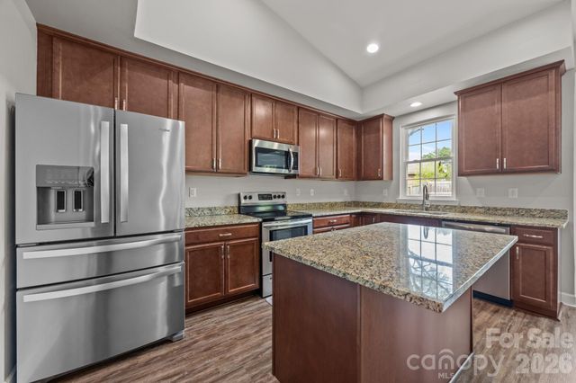 3029 Fallswood Drive, Gastonia, NC 28052