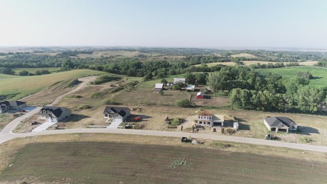 2924 Southern Hills Drive, Blair, NE 68008