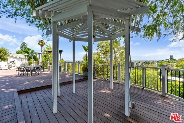 3836 Glenridge Drive, Sherman Oaks, CA 91423