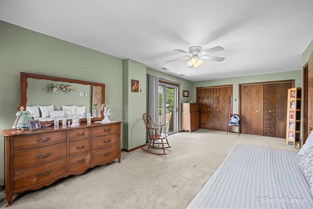 353 S Princeton Avenue, Itasca, IL 60143