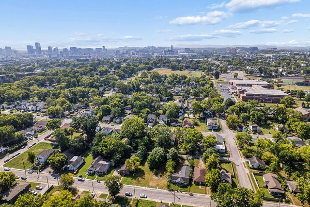 2421 Meharry Blvd, Nashville, TN 37208