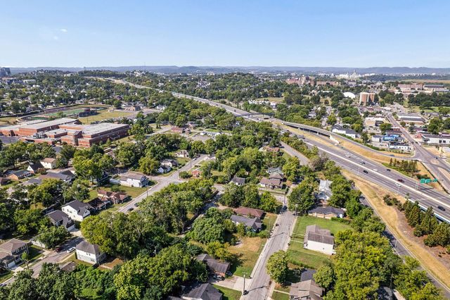 2421 Meharry Blvd, Nashville, TN 37208
