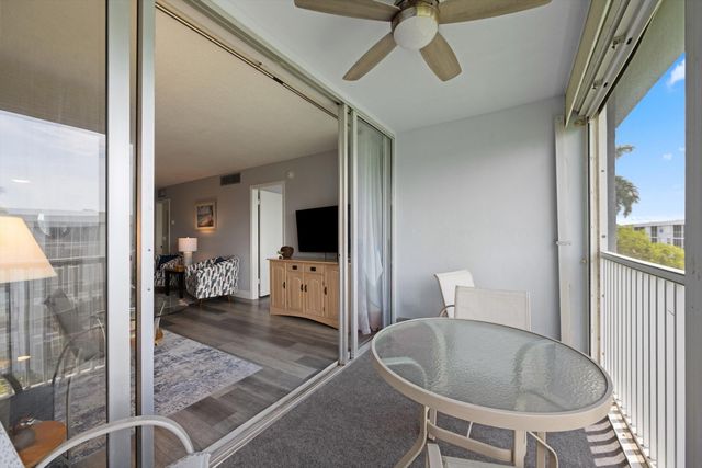 2012 S Federal Highway 405, Boynton Beach, FL 33435