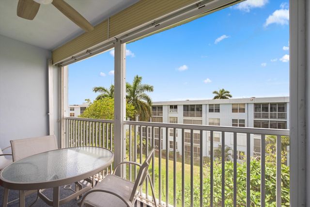 2012 S Federal Highway 405, Boynton Beach, FL 33435