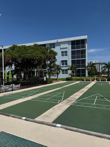 2012 S Federal Highway 405, Boynton Beach, FL 33435