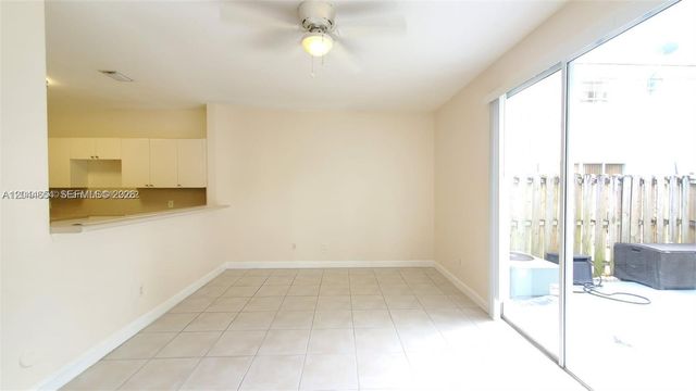 3976 SW 157th Avenue 219, Miramar, FL 33027