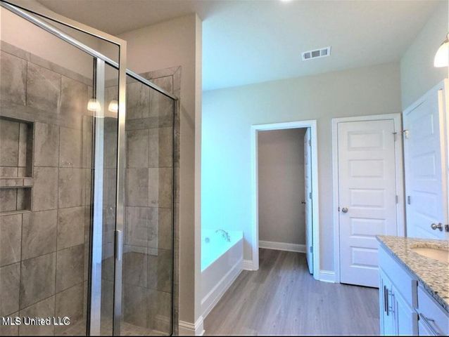 12468 Desoto Trails Circle, Biloxi, MS 39532