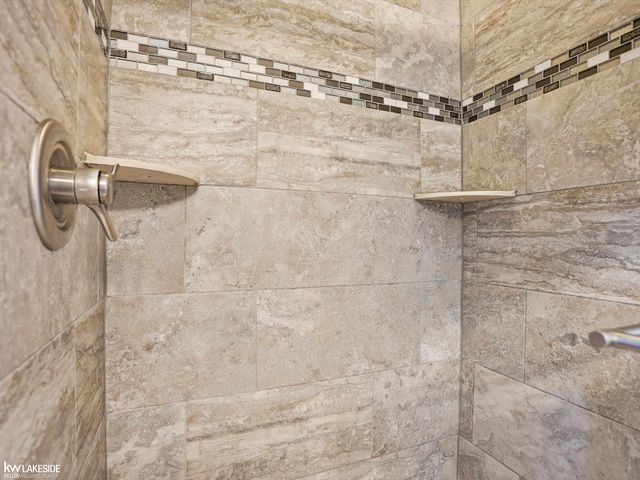 54958 Lawson Creek Drive, Shelby Twp, MI 48316