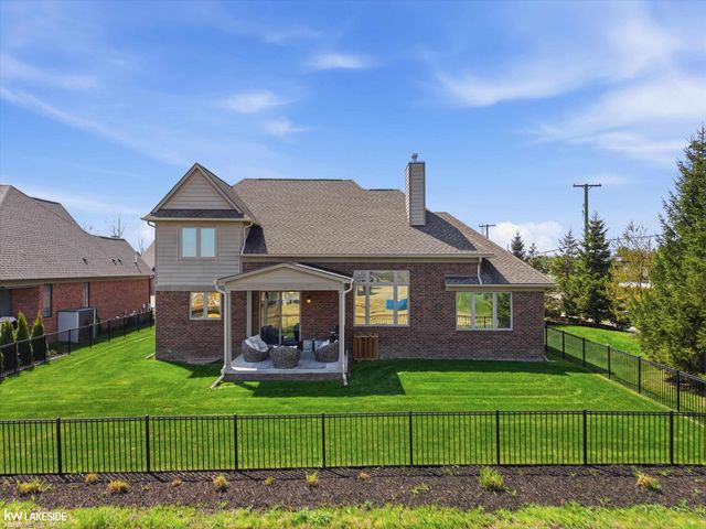 54958 Lawson Creek Drive, Shelby Twp, MI 48316