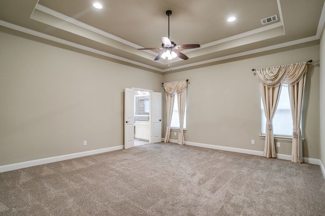 102 Eagle Drive, Lipan, TX 76462