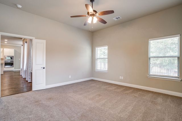 102 Eagle Drive, Lipan, TX 76462