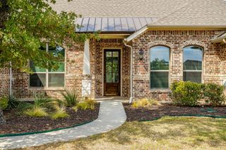 102 Eagle Drive, Lipan, TX 76462