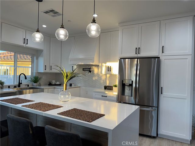 12519 Haleh Lane, Sylmar, CA 91342