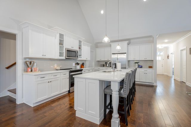 6486 Satjanon Drive, Ooltewah, TN 37363