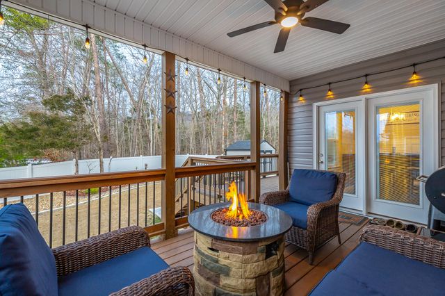 6486 Satjanon Drive, Ooltewah, TN 37363