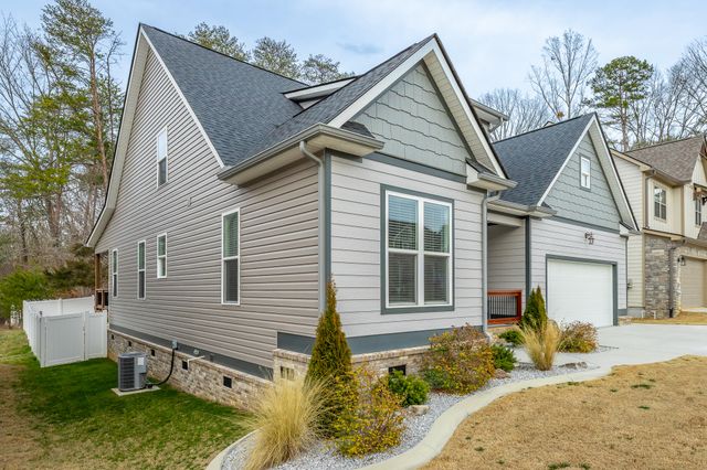 6486 Satjanon Drive, Ooltewah, TN 37363