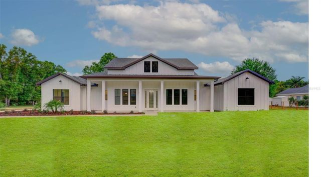 8541 WOODLEAF BOULEVARD, Wesley Chapel, FL 33544