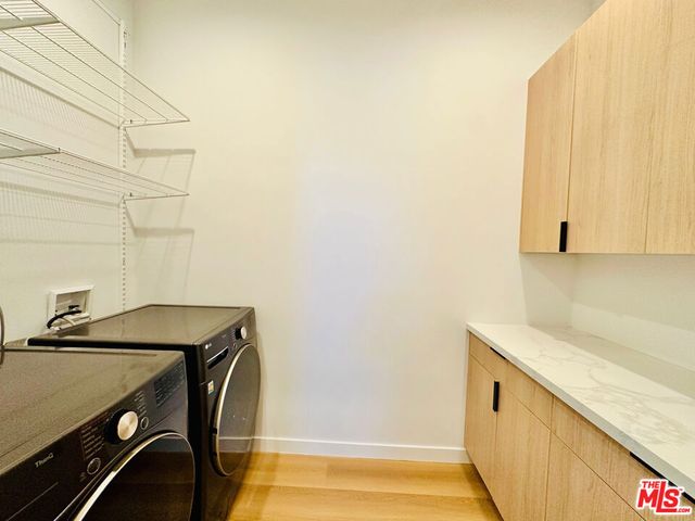 948 E 67th Street B, Inglewood, CA 90302