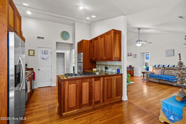 5505 Blackbeard Lane, New Bern, NC 28560