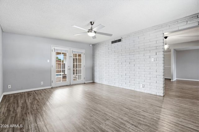 3101 W Ocotillo Road, Phoenix, AZ 85017