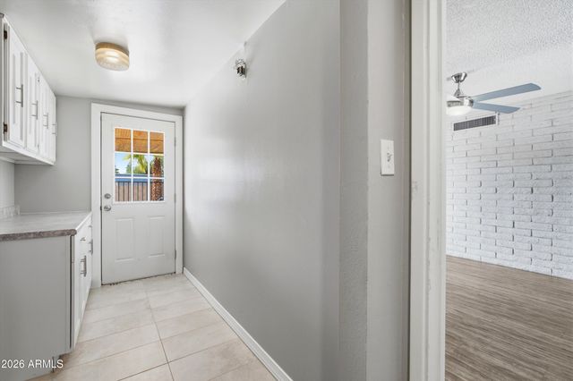 3101 W Ocotillo Road, Phoenix, AZ 85017