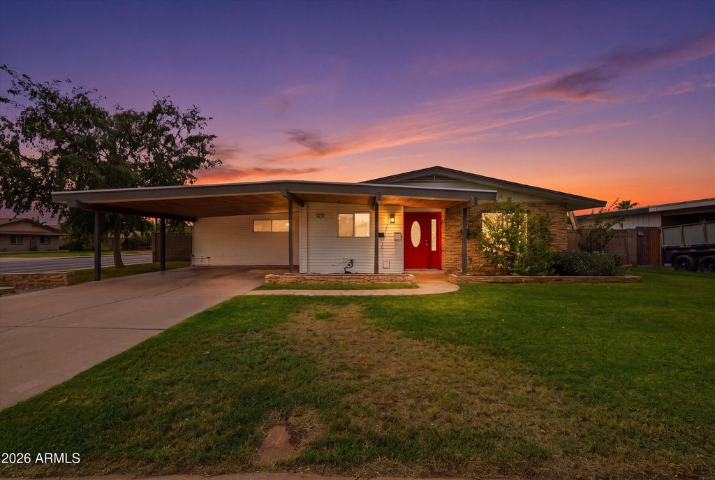 3101 W Ocotillo Road, Phoenix, AZ 85017