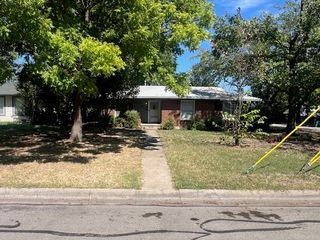 800 Westway Street, Denton, TX 76201