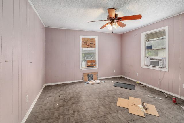 3007 Michoacan DR, Del Valle, TX 78617
