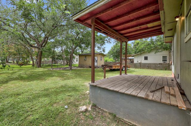 3007 Michoacan DR, Del Valle, TX 78617