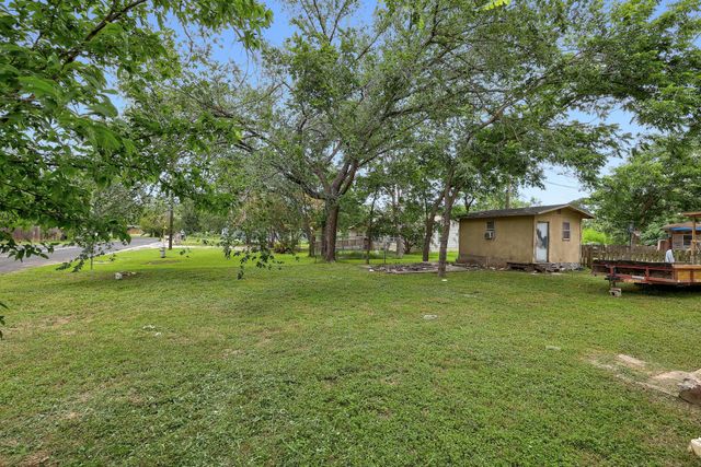 3007 Michoacan DR, Del Valle, TX 78617