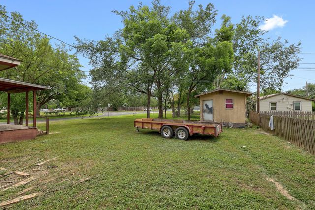 3007 Michoacan DR, Del Valle, TX 78617