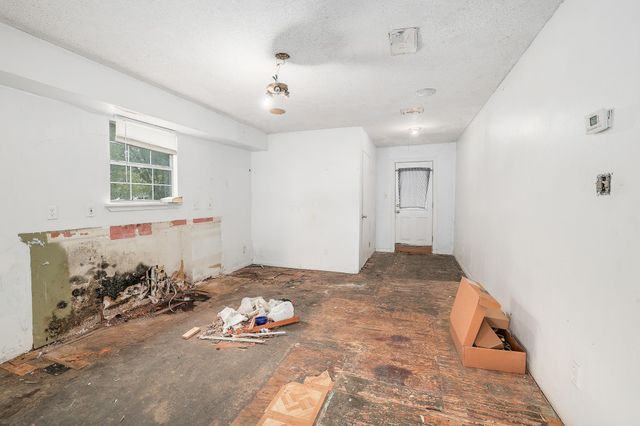3007 Michoacan DR, Del Valle, TX 78617